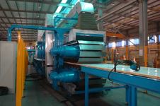 聚氨酯冷庫(kù)板生產(chǎn)線 聚氨酯冷庫(kù)板生產(chǎn)線