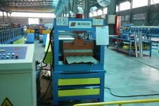 聚氨酯墻面復(fù)合板生產(chǎn)線 聚氨酯墻面復(fù)合板生產(chǎn)線